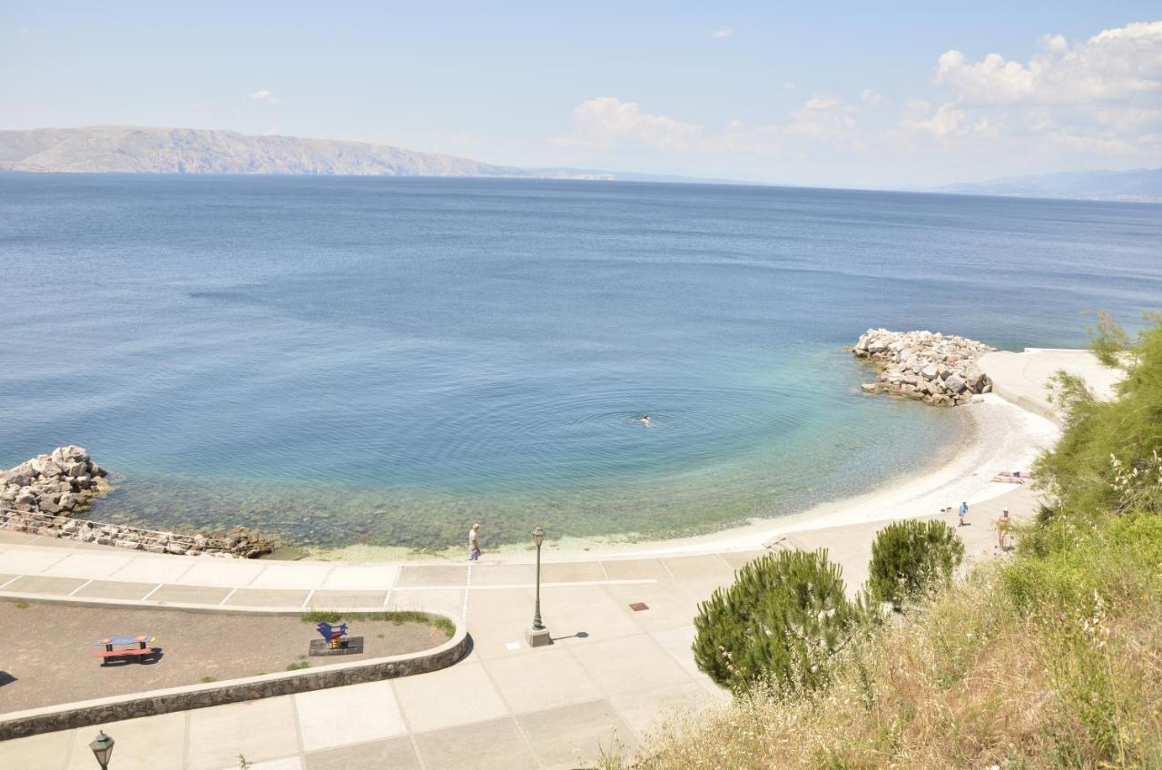 Apartmani Silvana&Vera Senj  Luaran gambar