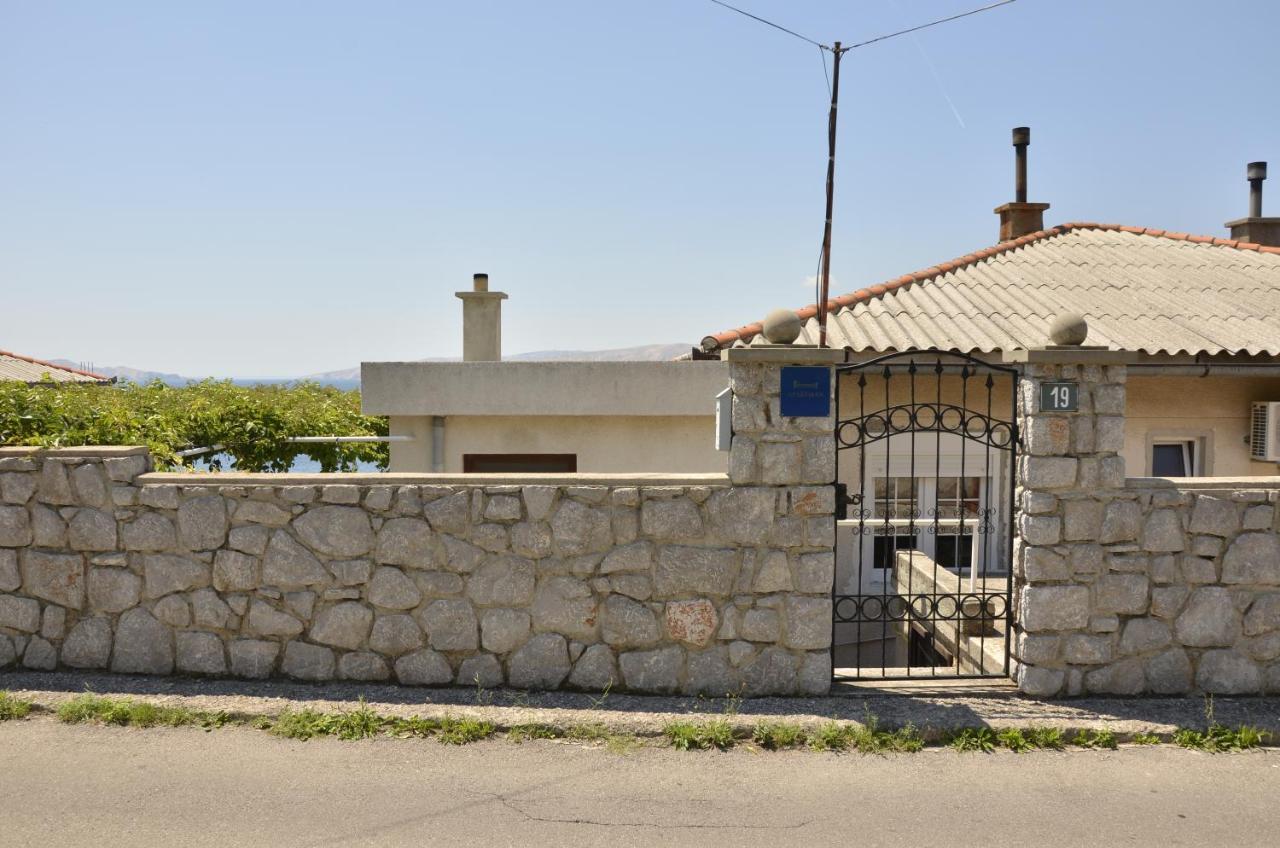 Apartmani Silvana&Vera Senj  Luaran gambar