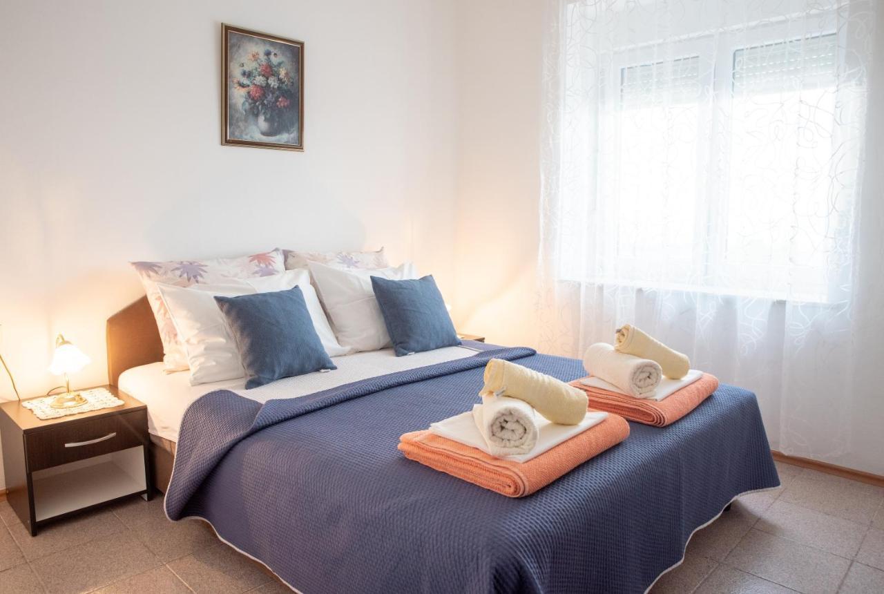 Apartmani Silvana&Vera Senj  Luaran gambar